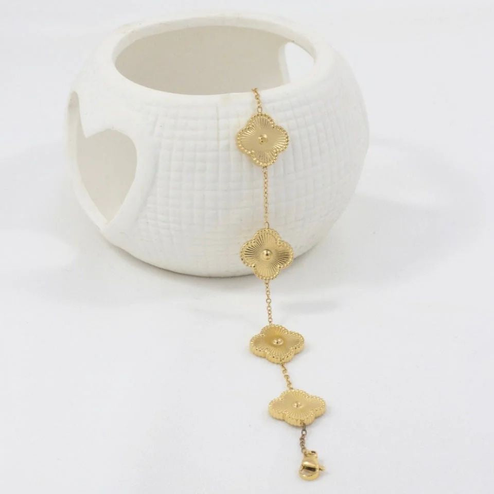 Verdant Harmony Clover Bracelet