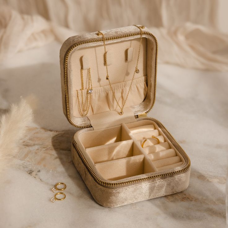 Portable Jewellery Box