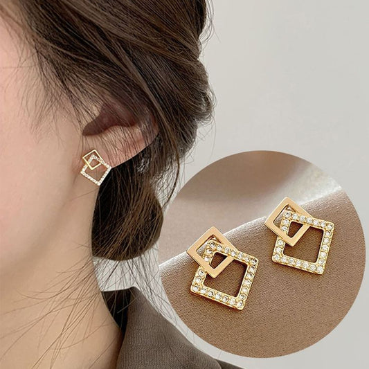 Silhouette Harmony Stud Earings