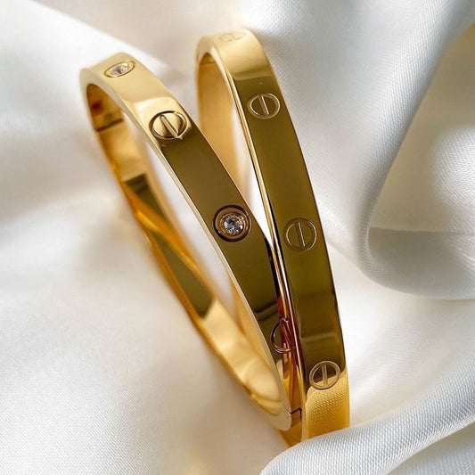 Eternal Glow Cuff • Golden Stainless Steel Bracelet